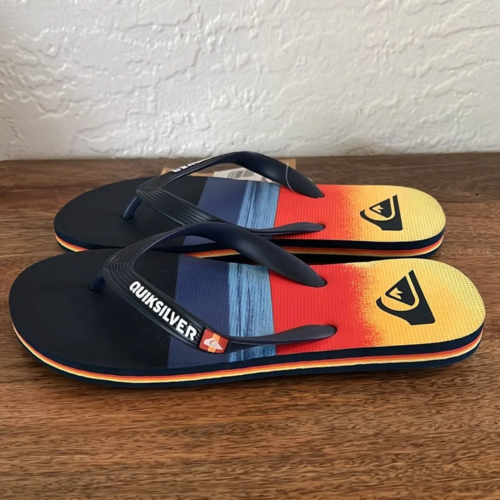 Quicksilver Molokai Panel